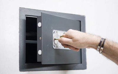 Instalación de cajas fuertes Girona